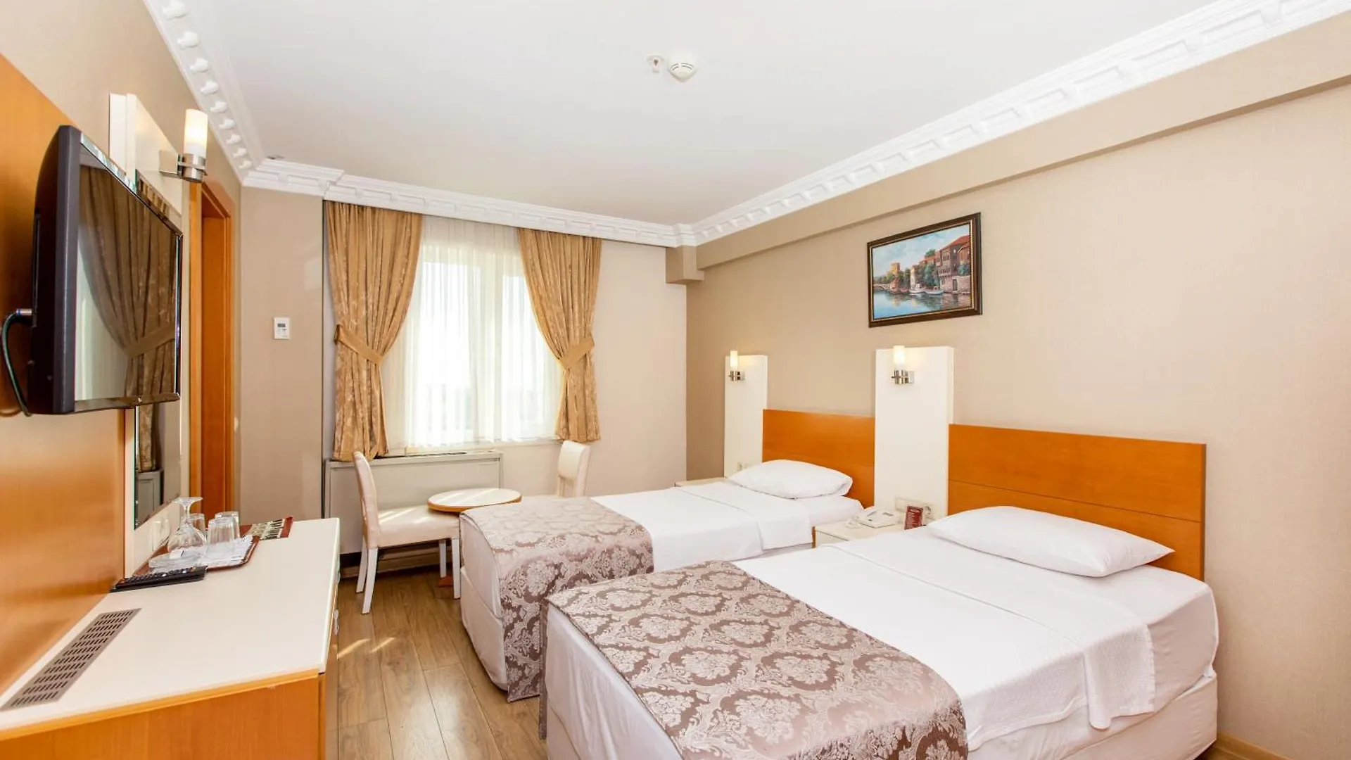 Baron Hotel Istanboel