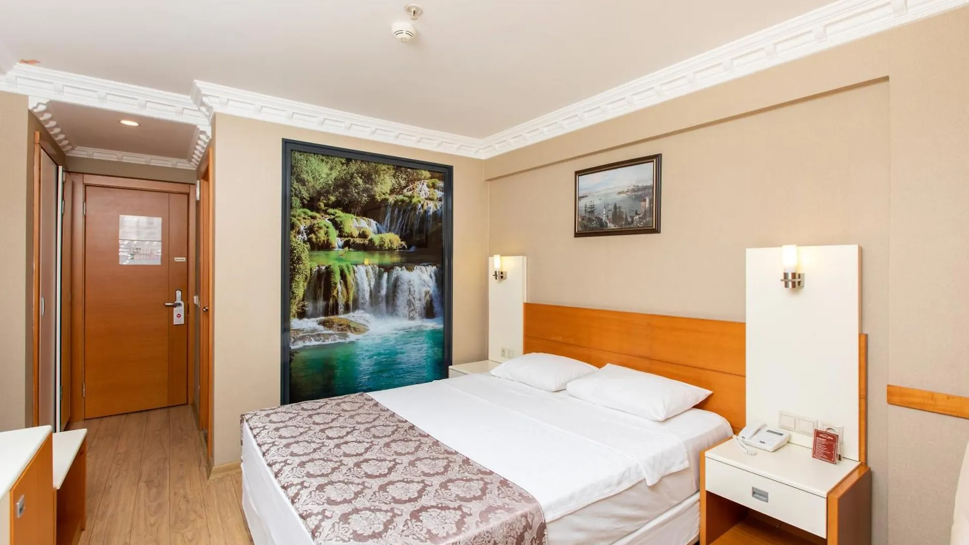 Baron Hotel Istanboel